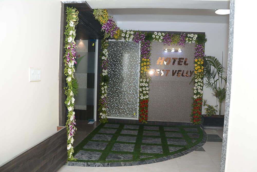 Hotel Best Velly Гандинагар Экстерьер фото